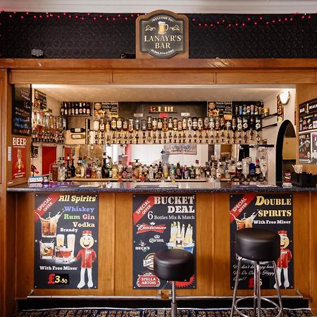 Lanayr Hotel Blackpool Bagian luar foto