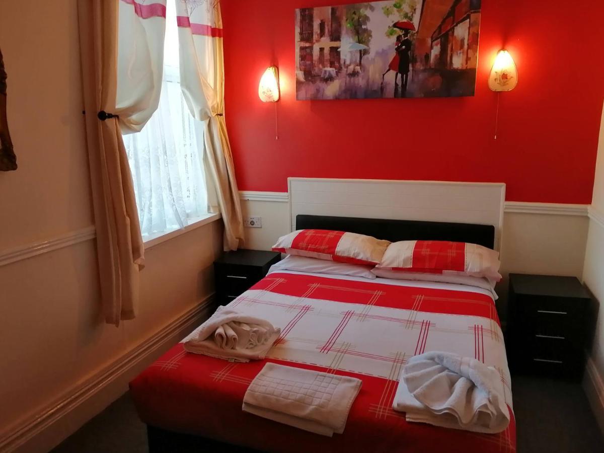 Lanayr Hotel Blackpool Bagian luar foto