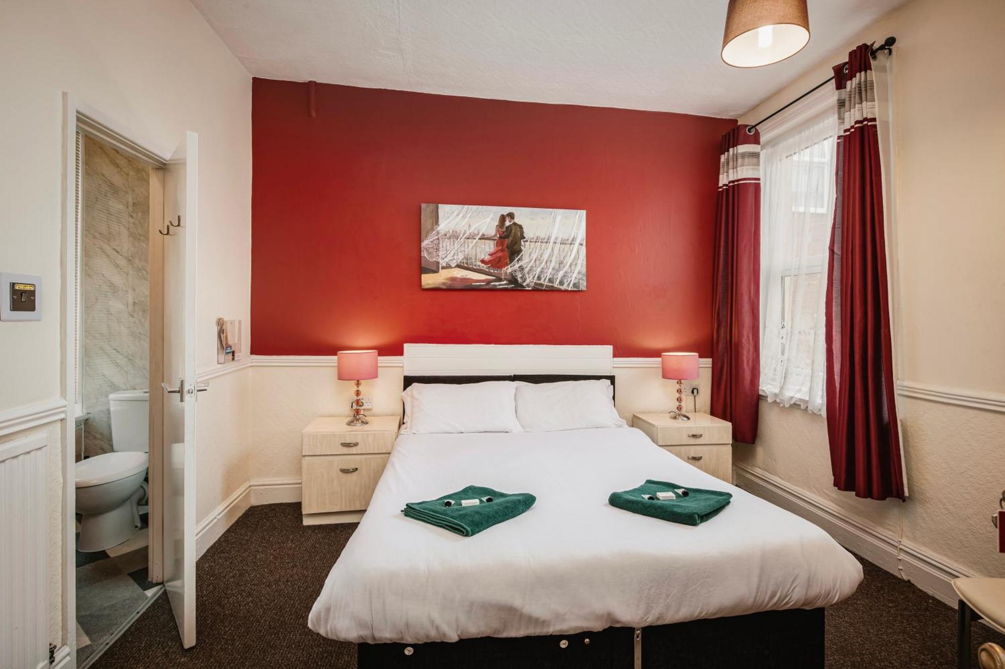 Lanayr Hotel Blackpool Bagian luar foto