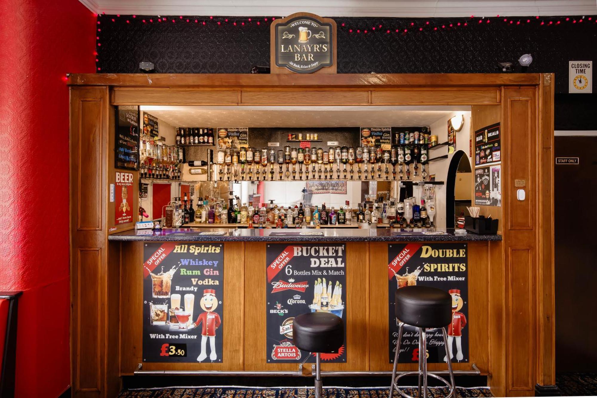 Lanayr Hotel Blackpool Bagian luar foto